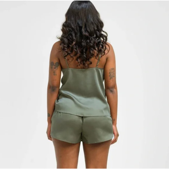 Ettitude Sateen Shortie (Moss) Small - Picture 3 of 6